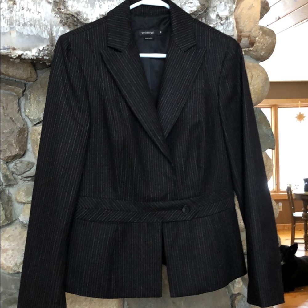 Wool blazer sz8 black pin stripe